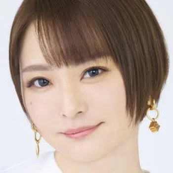 井澤詩織