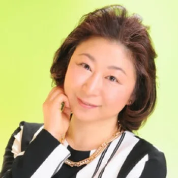 小林優子