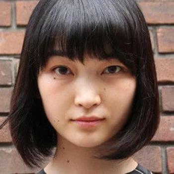 菅野莉央