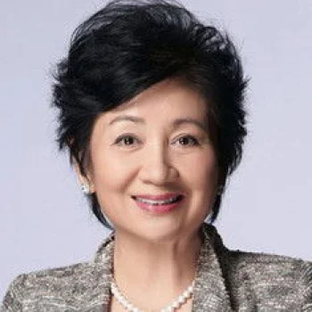鮑起靜