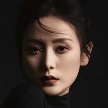 何佩瑜