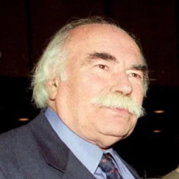 Νίκος Κούρος