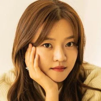 고아성