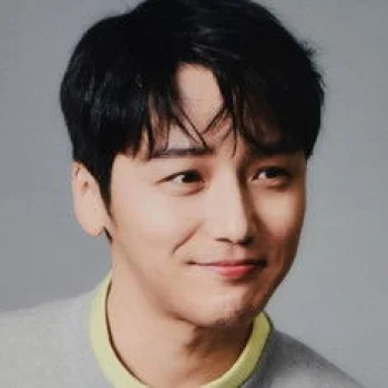 변요한