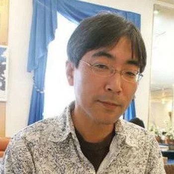 望月智充