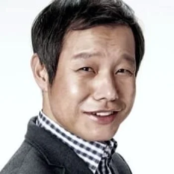 정인기