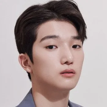 최민영