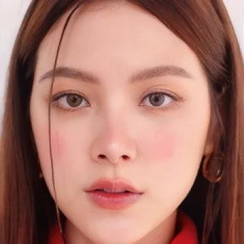 พิมพ์ชนก ลือวิเศษไพบูลย์