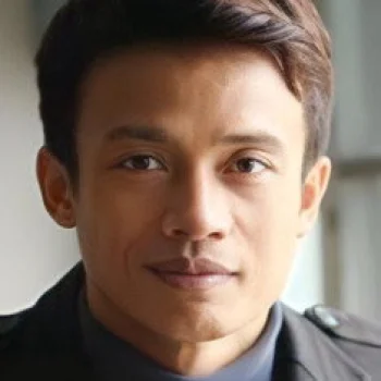 ชูพงษ์ ช่างปรุง