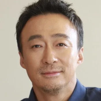 이성민