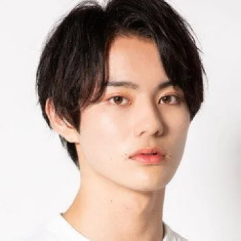 前田拳太郎