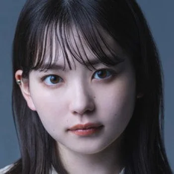 山田杏奈