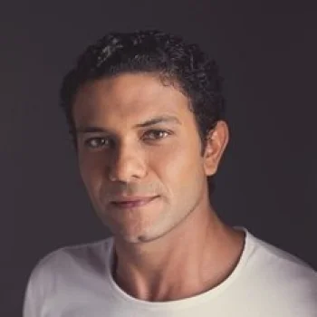 آسر ياسين