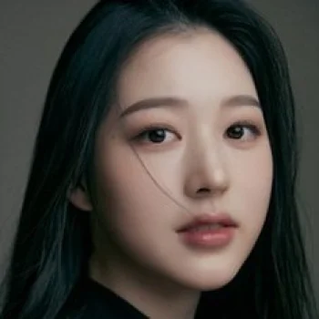 장다아