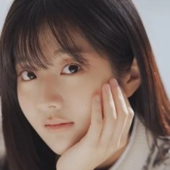 신은수