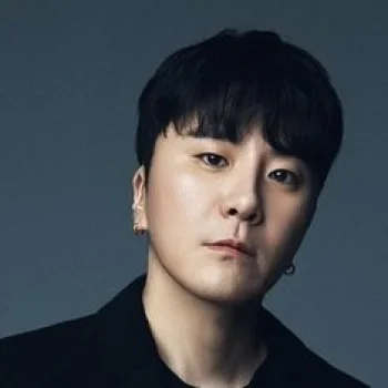 변성현