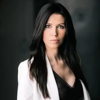 Amanda May