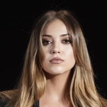 Ana Mena