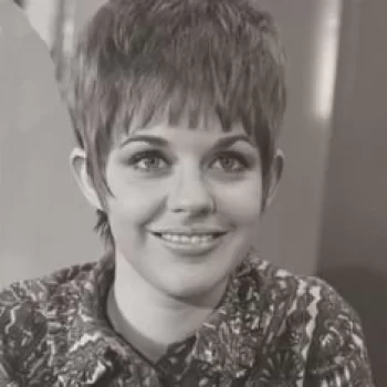 Angela Scoular