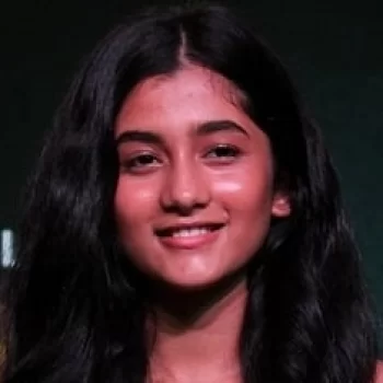 Ashlesha Thakur