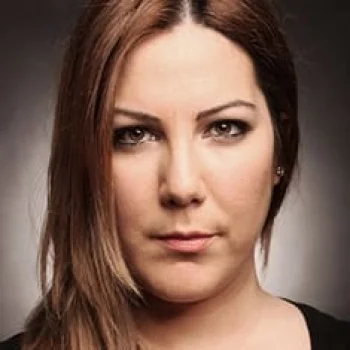 Başak İlhan