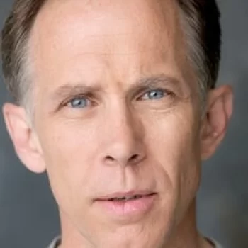 Bruce McKenzie
