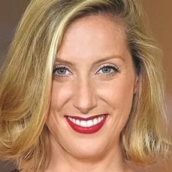Cecilia Freire