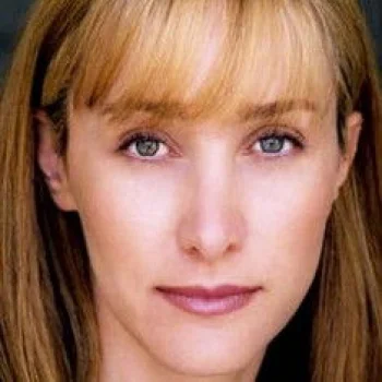 Chelsea Bond