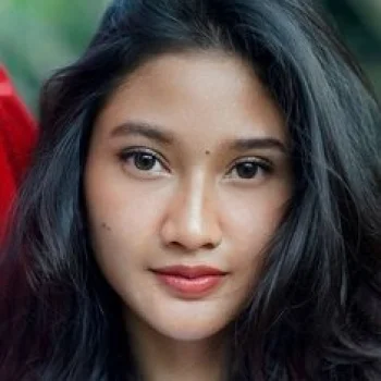 Claresta Taufan Kusumarina