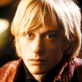 Crispian Mills