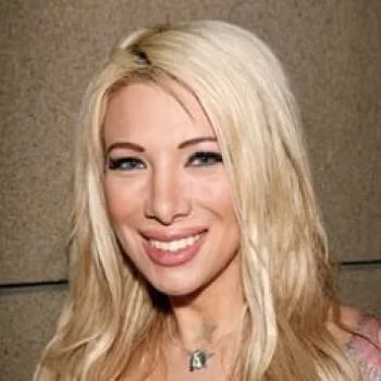 Daisy De La Hoya