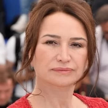 Demet Akbağ