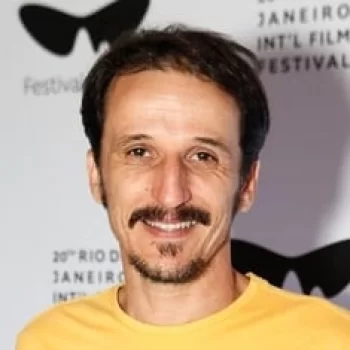 Demick Lopes