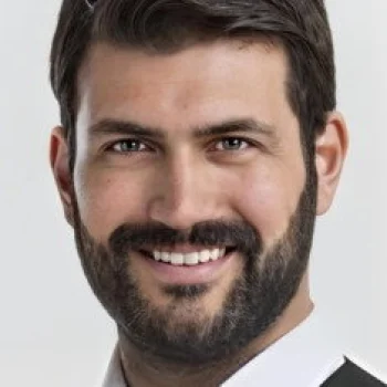 Derda Yasir Yenal