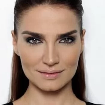 Ebru Akel
