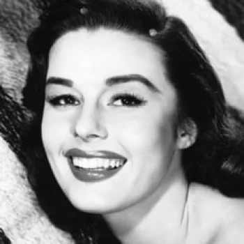 Elaine Stewart