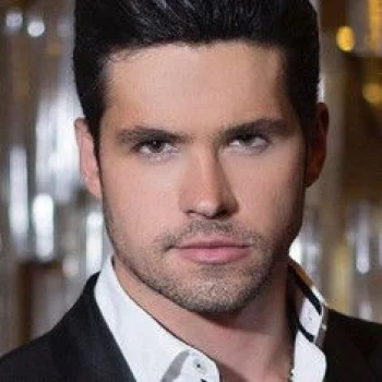 Eleazar Gómez