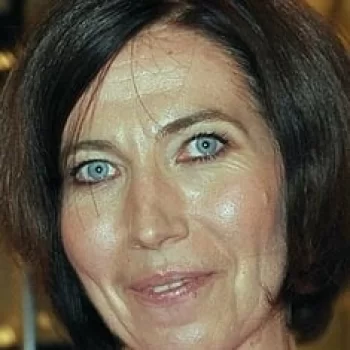 Elise Larnicol