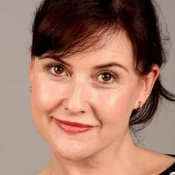 Elizabeth Carling