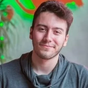 Enes Batur