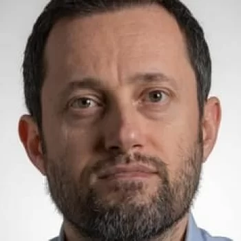 Ertuğrul Şakar