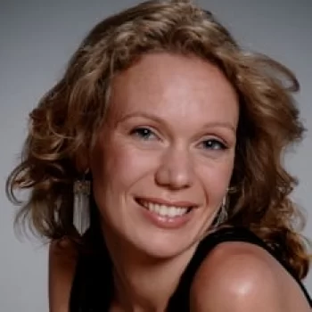 Eva Dorrepaal