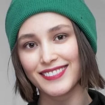 Fereshteh Hosseini