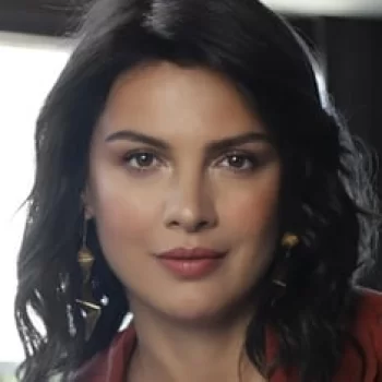 Feride Çetin