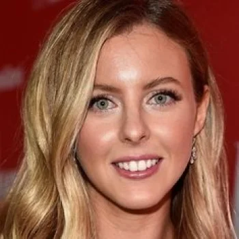 Hallie Meyers-Shyer