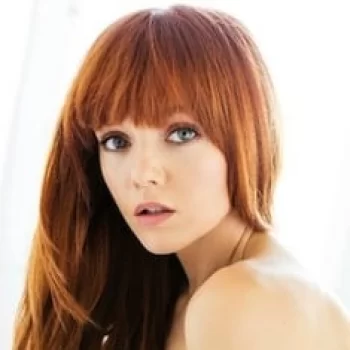 Hannah Rose May