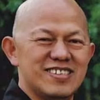 Hong Thay Lee