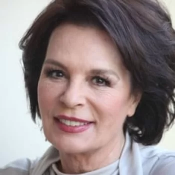 Hülya Koçyiğit