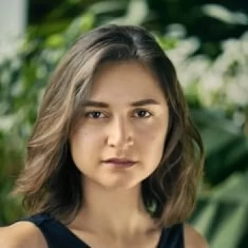 Isabella Nefar
