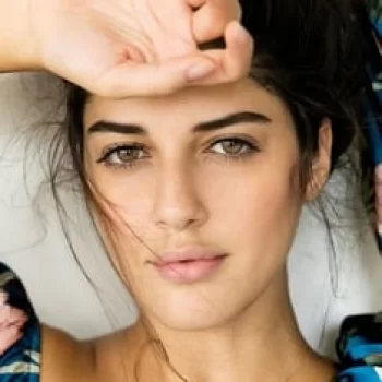 Izabelle Leite